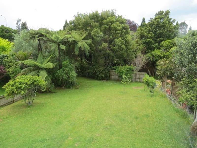 43 Waiwaka Terrace, Strandon, New Plymouth - Carousel 9