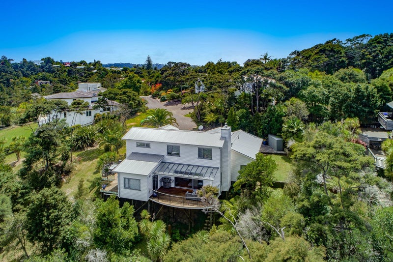 10 The Knoll, Greenhithe, Auckland - Carousel 2