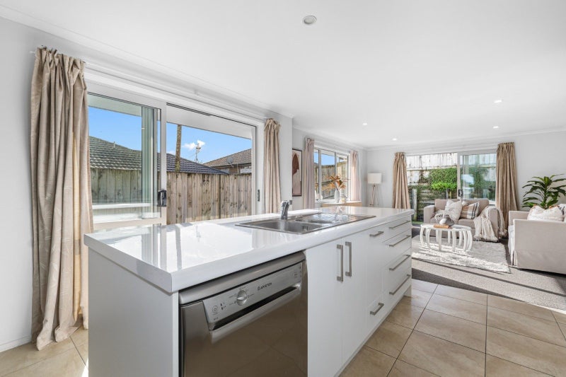 50 Landing Drive, Pyes Pa, Tauranga - Carousel 17