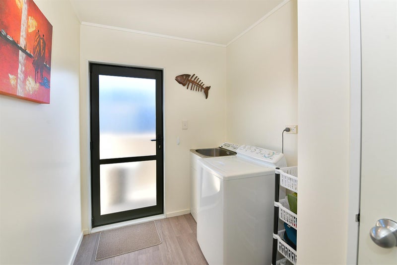 43 Athol Place, Algies Bay, Warkworth - Carousel 20