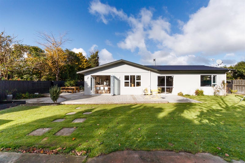 6 Just Place, West End, Palmerston North - Carousel 21
