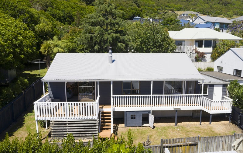 0 , Waikanae - Carousel 1