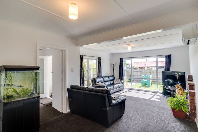 73 Park Road, Greenmeadows, Napier - Carousel 1