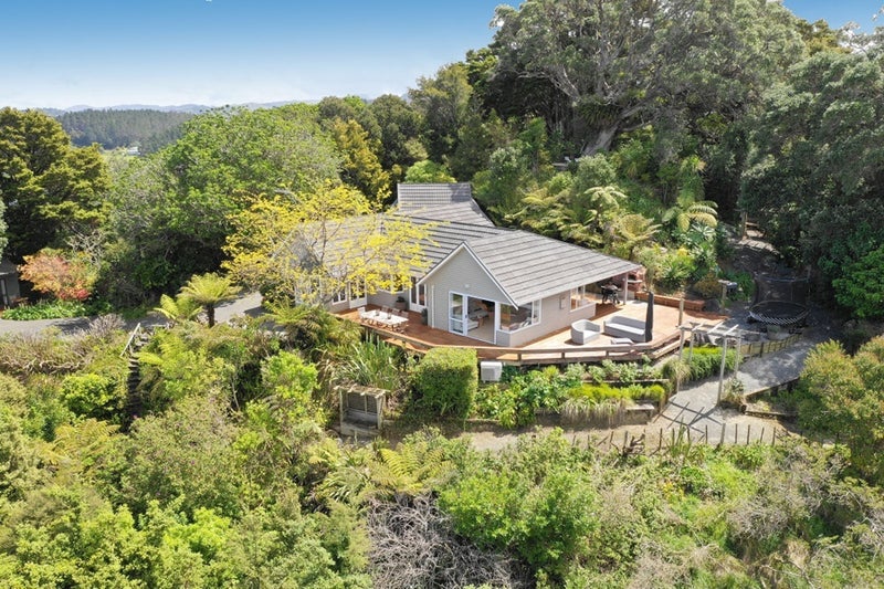 596 Leigh Road, Warkworth - Carousel 1