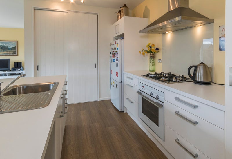 10 Warbler Lane, ALBERT TOWN, QUEENSTOWN - Carousel 22