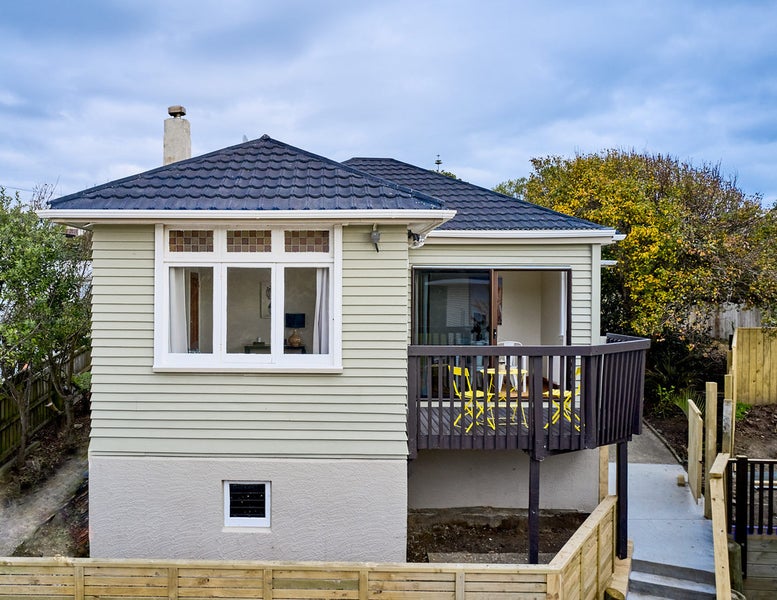 120 Main Road, Titahi Bay, Porirua - Carousel 1