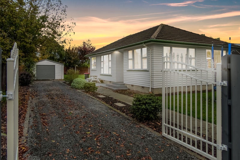 6 Damien Place, Bromley, Christchurch - Carousel 1