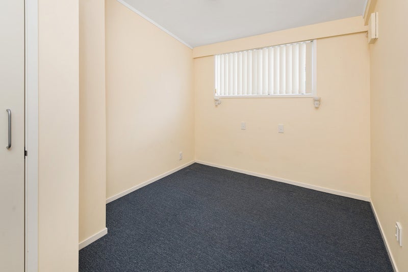 14 Rhine Place, Weymouth, Auckland - Carousel 11