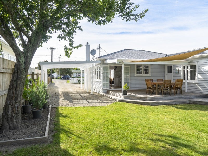 12 Elm Street, Mangapapa, Gisborne - Carousel 1