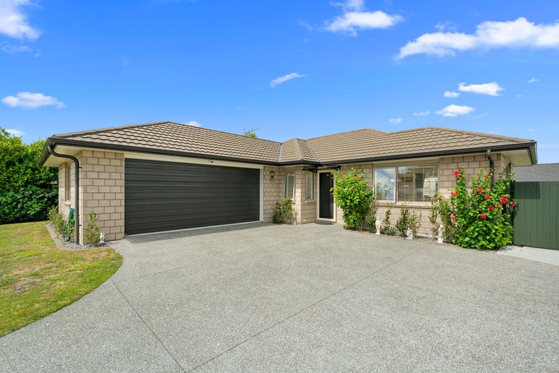 7 Mortlake Heights, Pyes Pa, Tauranga - Carousel 1