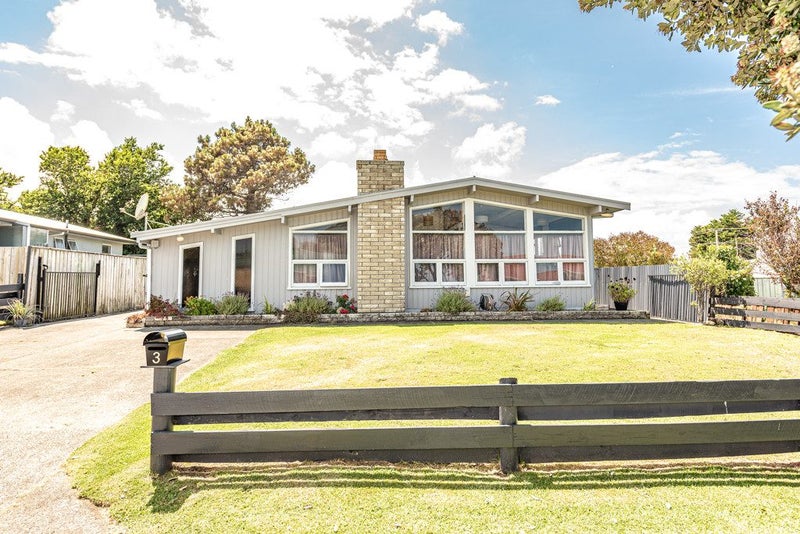 3 Rogers Street, Castlecliff, Whanganui - Carousel 1