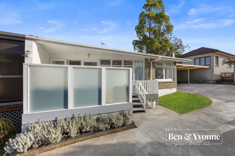 2/115 Ireland Road, Panmure, Auckland - Carousel 1
