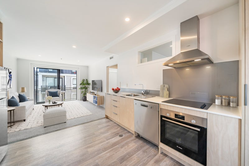 9/16D Constable Street, Newtown, Wellington - Carousel 1