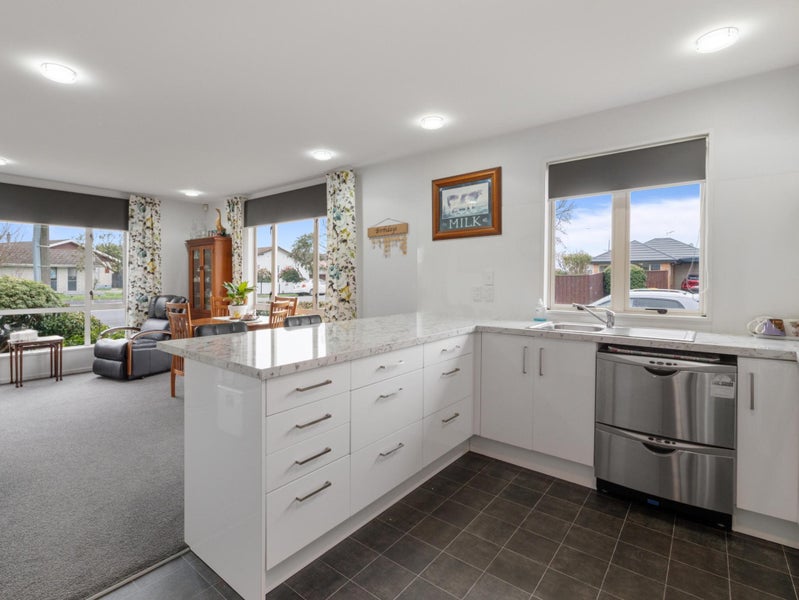 2 Blairdon Place, Bishopdale, Christchurch - Carousel 2