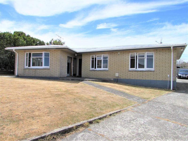 266 Dowse Drive, Maungaraki, Lower Hutt - Carousel 1