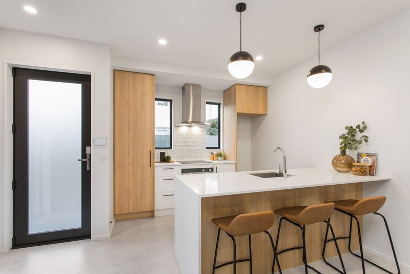 2/485 Manchester Street, St Albans, Christchurch - Carousel 2