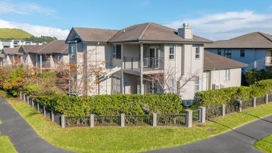 8 Brian Slater Way, Stonefields, Auckland - Carousel 1