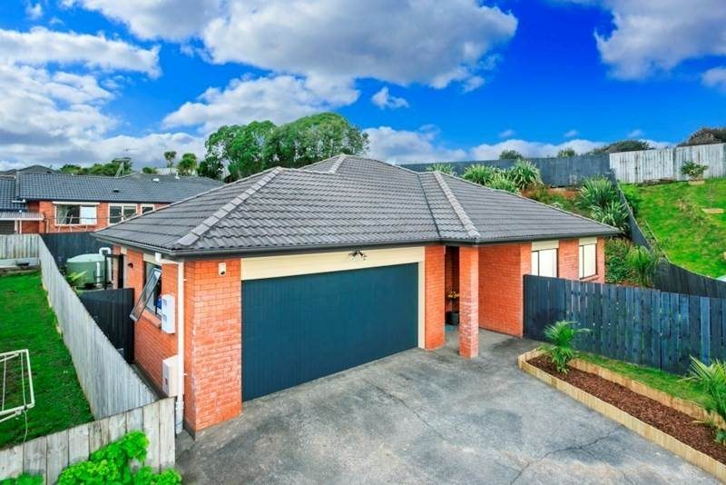20 Thomas Hamer Place, Greenhithe, Auckland - Carousel 1