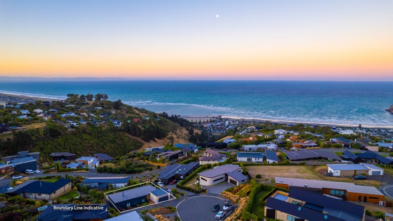 17 Ridgeway Place, Richmond Hill, Christchurch - Carousel 2