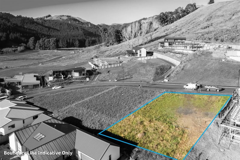 10 Round Hill Rise, Cracroft, Christchurch - Carousel 2