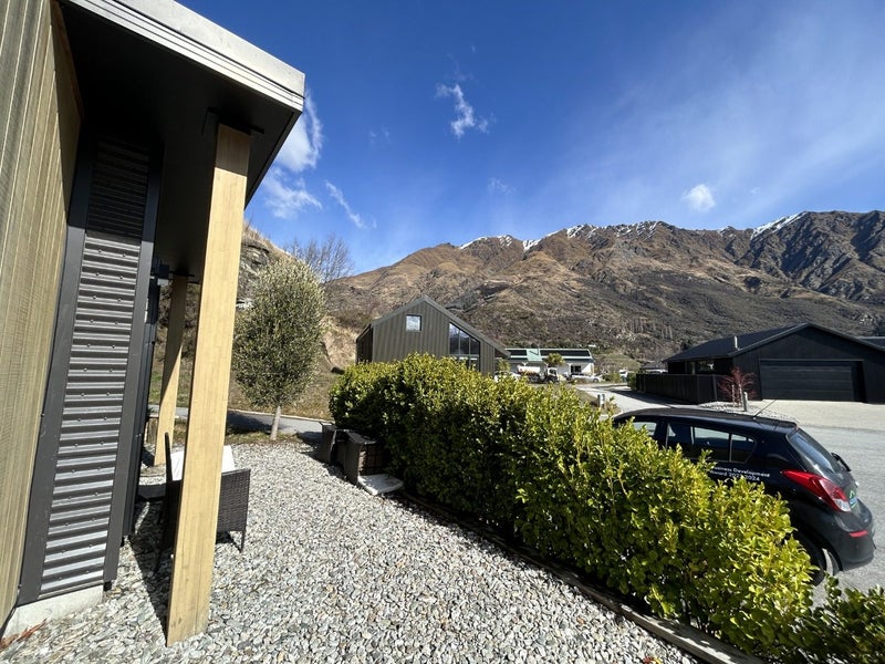7/7A Larchmont Close, Arthurs Point, Queenstown - Carousel 1