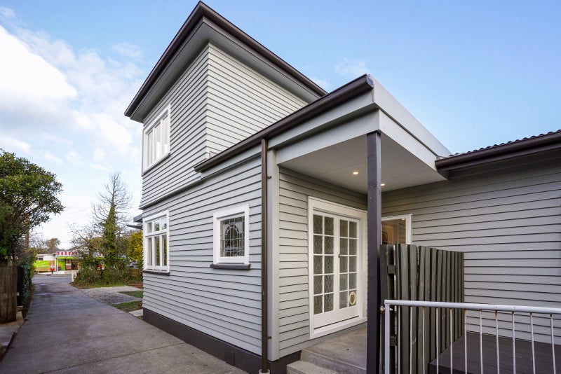 21 Wainoni Road, Wainoni, Christchurch - Carousel 26