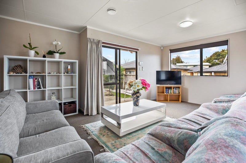 29A Anderson Road, Deanwell, Hamilton - Carousel 1