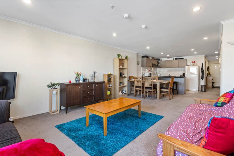 405/26 Remuera Road, Newmarket, Auckland - Carousel 1