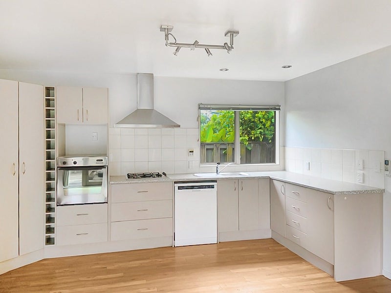 15 Lloyd George Road, Wainui, Gisborne - Carousel 2