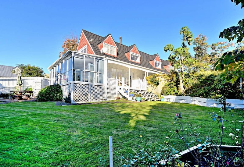 36 Deodar Place, Totara Heights, Auckland - Carousel 2