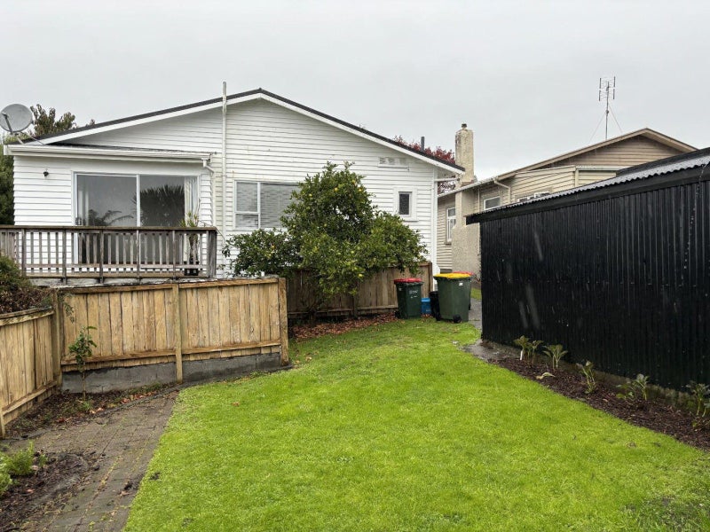 65 Pendarves Street, New Plymouth, New Plymouth - Carousel 2