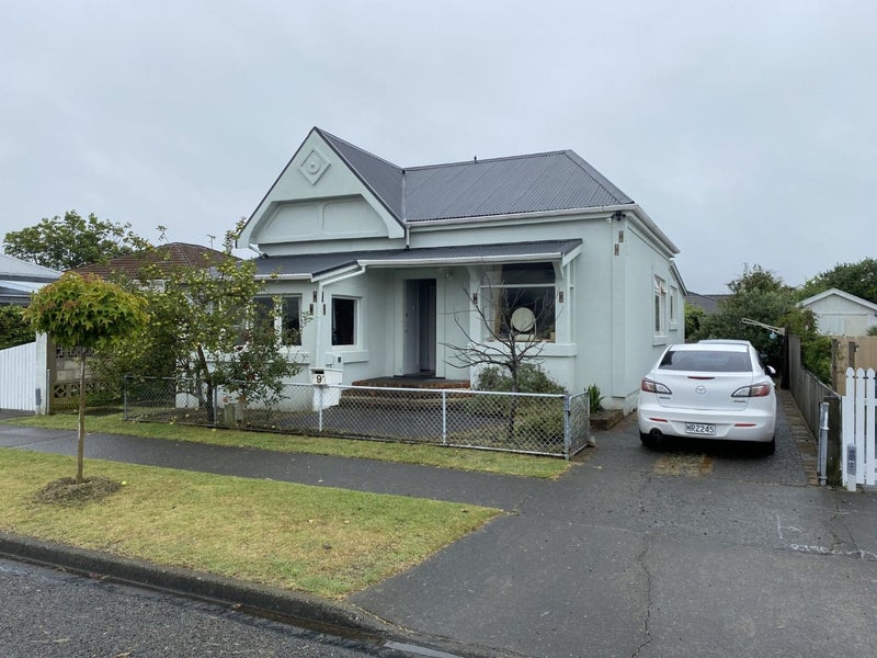 9 Kinross White Street, Napier South, Napier - Carousel 2