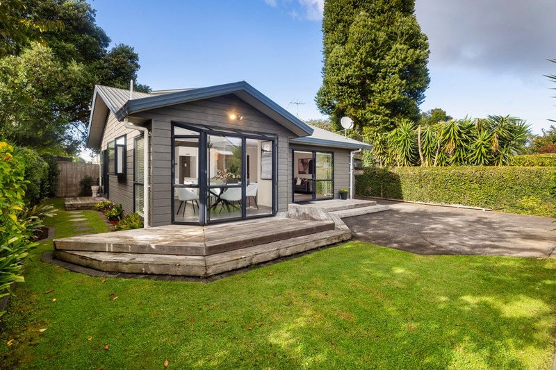 42B Harlston Road, Mount Albert, Auckland - Carousel 2