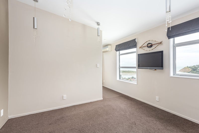 2 Redcliffs View Lane, Redcliffs, Christchurch - Carousel 32