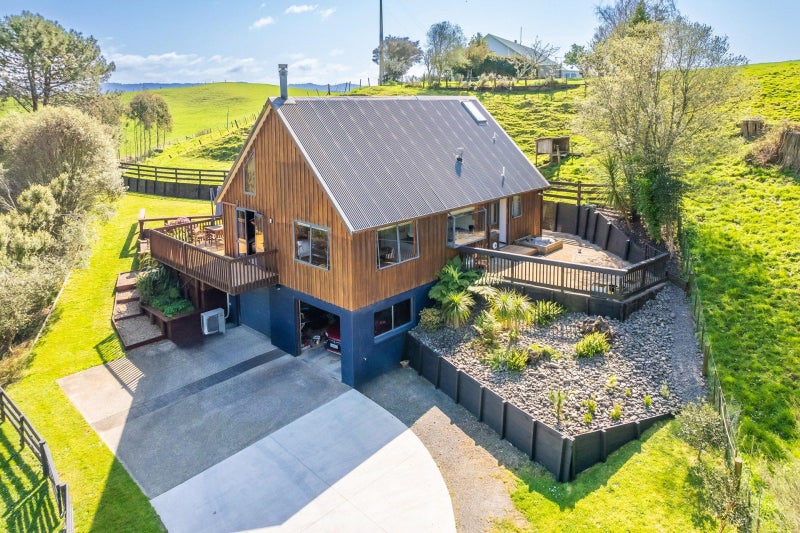 86 Karakariki Road, Whatawhata - Carousel 1