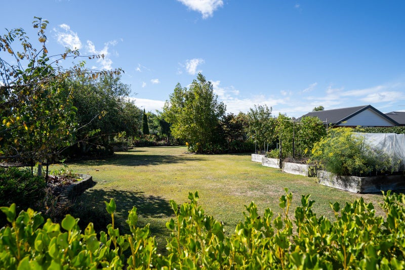 3 De La Mare Drive, Leamington, Cambridge - Carousel 2