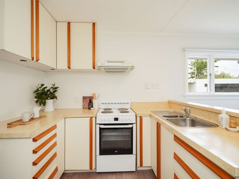 476 Yarrow Street, Glengarry, Invercargill - Carousel 2