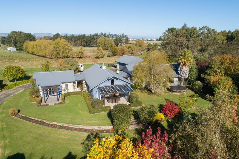 405 Tutaki Road, Bunnythorpe, Palmerston North - Carousel 1