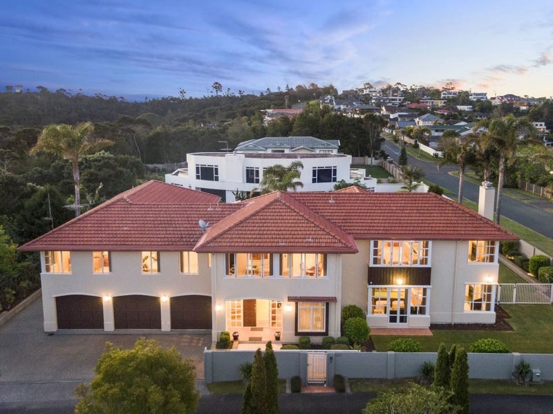 105 Onetaunga Road, Chatswood, Auckland - Carousel 1