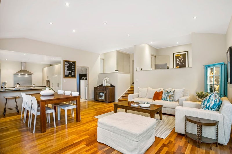 28 Miller Street, Point Chevalier, Auckland - Carousel 2