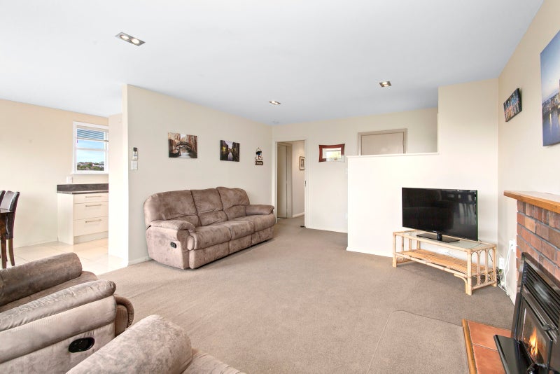 29 Pokohiwi Road, Normandale, Lower Hutt - Carousel 2