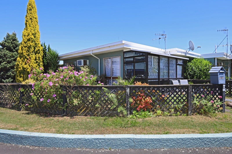 8/21 Douglas McLean Avenue, Marewa, Napier - Carousel 1