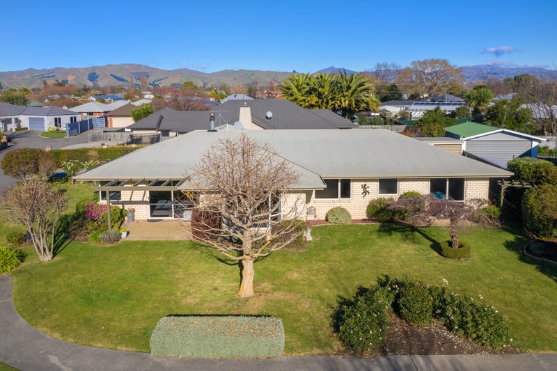 20 Endeavour Street, Riversdale, Blenheim - Carousel 1