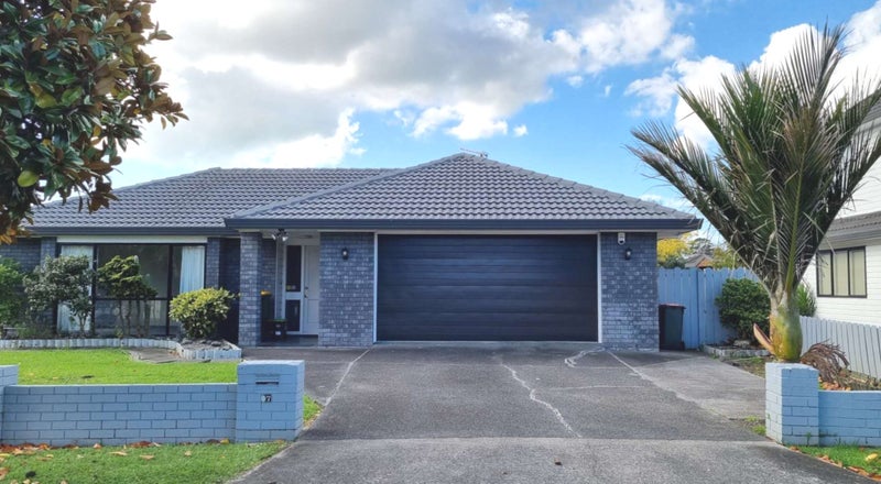 57 Frank Nobilo Drive, Golflands, Auckland - Carousel 1