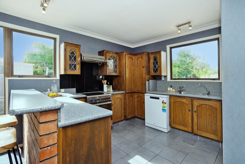 52B Bourke Street, Windsor, Invercargill - Carousel 2