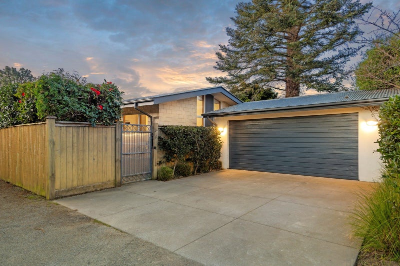 394 Cashmere Road, Westmorland, Christchurch - Carousel 2