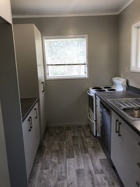 13 Linklater Avenue, Bellevue, Tauranga - Carousel 2