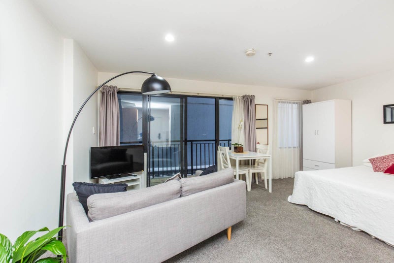 4H/13 Mount Street, Auckland Central, Auckland - Carousel 1