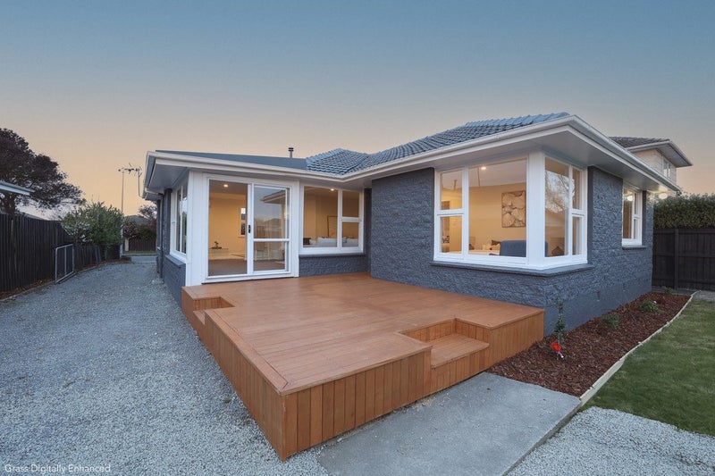 5 Glenora Place, Hornby, Christchurch - Carousel 1