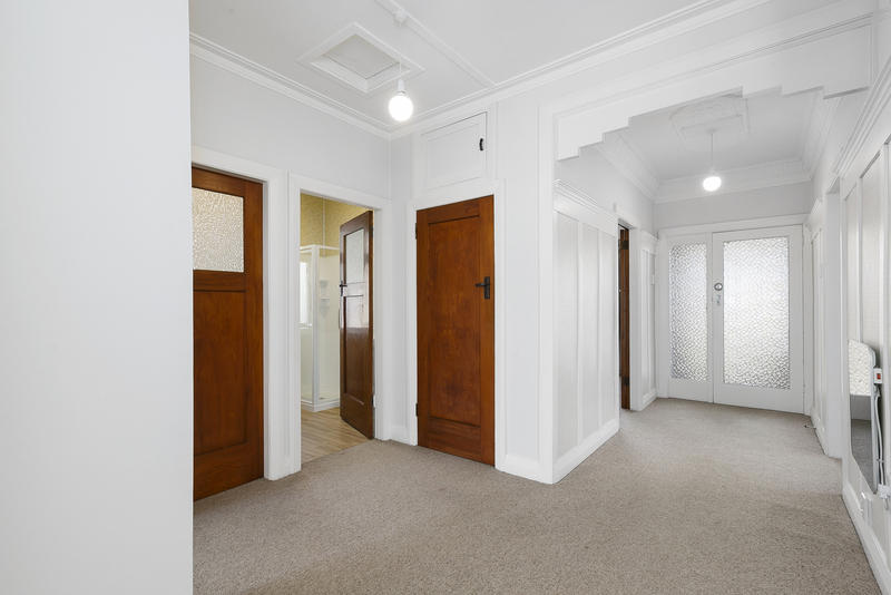 31 Glendining Avenue, North East Valley, Dunedin - Carousel 2